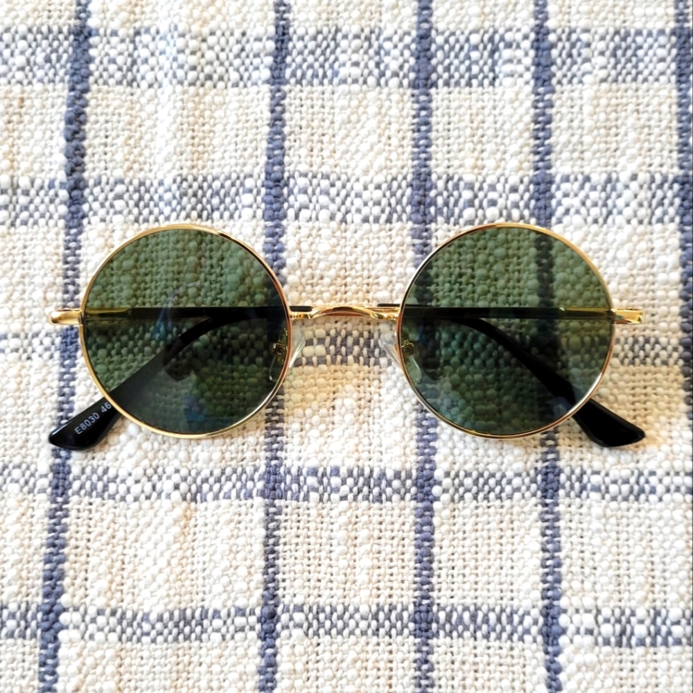 Green and Gold Shades